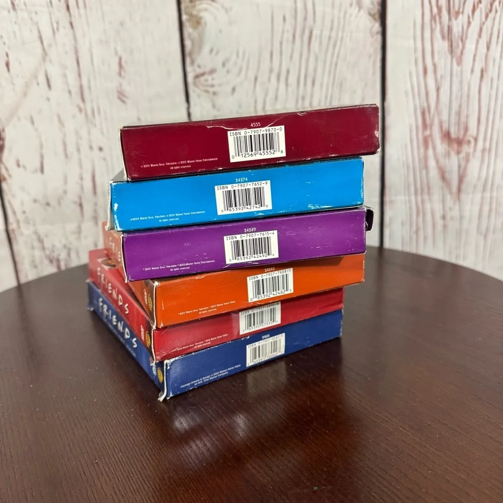 Friends inComplete Series DVD Set - Picture 10 of 11